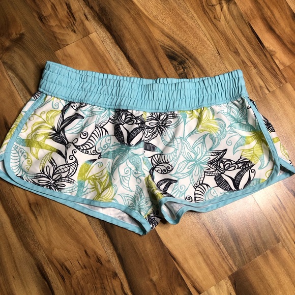 Ardene short shorts white blue green black size Large - Picture 1 of 6